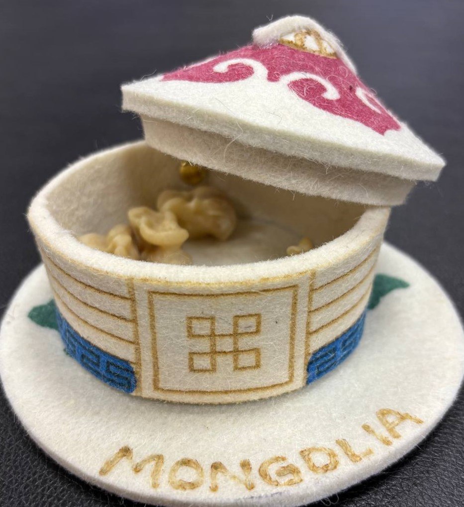 Вице-премьер Ольга Макеева на встрече с дипломатами Монголии рассказала о решительных действиях Донбасса по защите традиционных ценностей Вице-премьер Ольга Макеева на встрече с дипломатами Монголии рассказала о решительных действиях Донбасса по защите традиционных ценностей