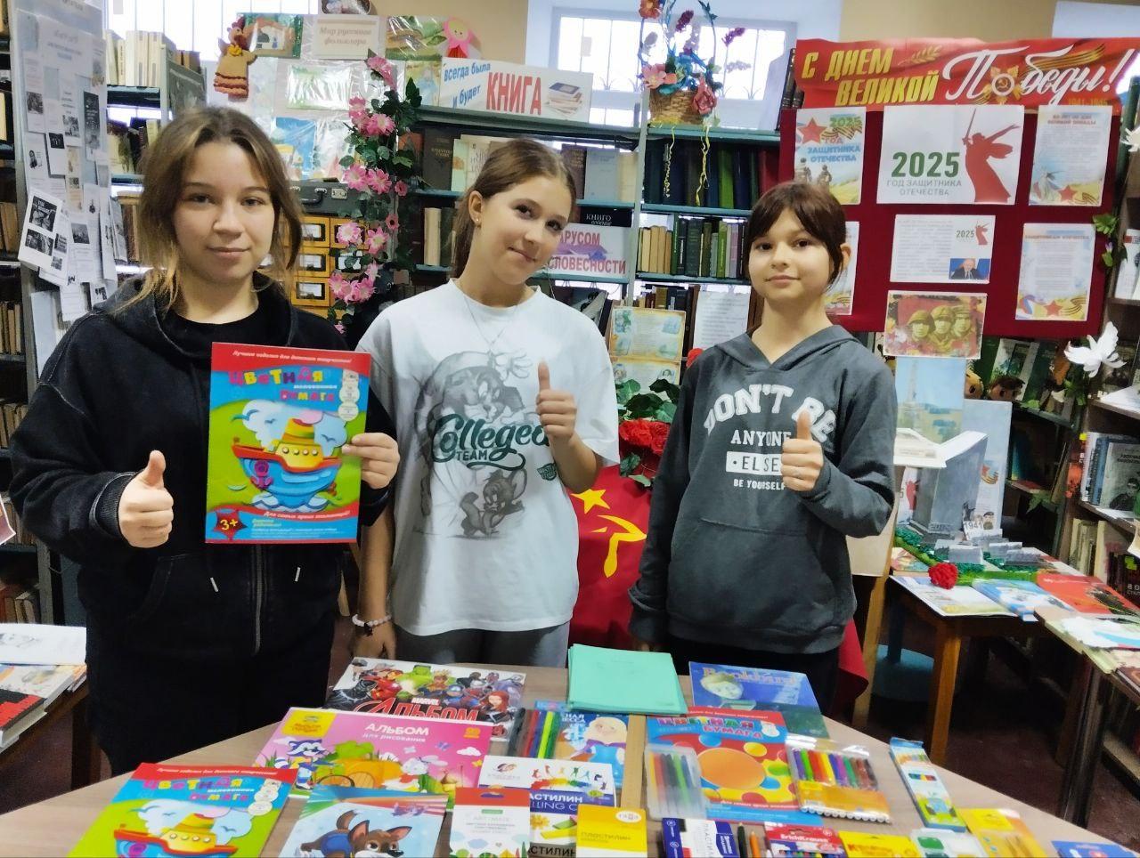 Александр Шатов: Библиотека Шахтерска получила гуманитарный груз с Сахалина Александр Шатов: Библиотека Шахтерска получила гуманитарный груз с Сахалина