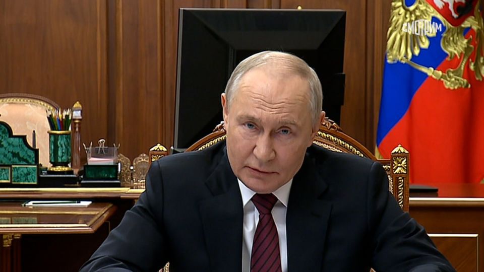 Освобождение Северска, путь на Славянск, стратегическая инициатива ВС РФ: о чем шла речь на совещании Владимира Путина с военными Освобождение Северска, путь на Славянск, стратегическая инициатива ВС РФ: о чем шла речь на совещании Владимира Путина с военными