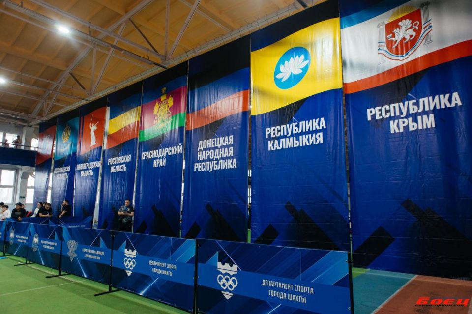 Горловские спортсмены приняли участие в Первенстве ЮФО по рукопашному бою Горловские спортсмены приняли участие в Первенстве ЮФО по рукопашному бою