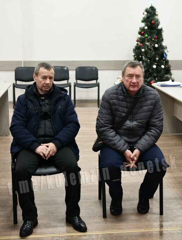 Алексей Кулемзин: Сегодня провёл очередной личный приём граждан Алексей Кулемзин: Сегодня провёл очередной личный приём граждан