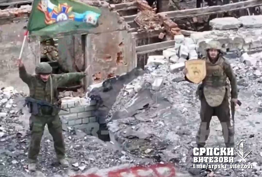 Северск. Везде флаги России Присутствие ВСУ не фиксируется Северск. Везде флаги России Присутствие ВСУ не фиксируется