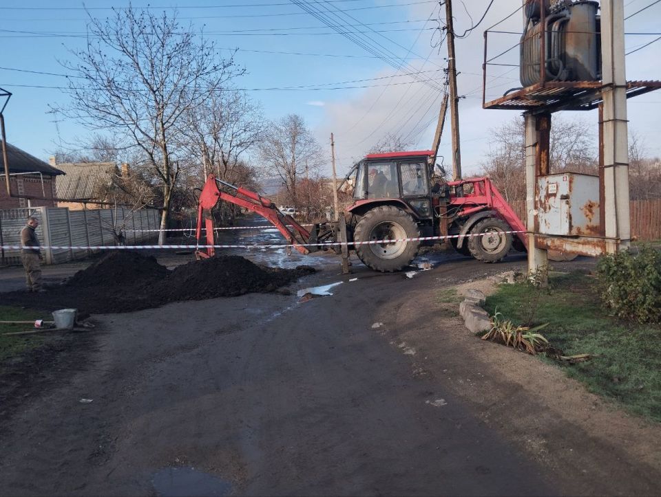 Иван Приходько: Объединённые ресурсы компании «Вода Донбасса» и специалистов из Кузбасса направлены на обеспечение бесперебойной подачи воды в Горловке Иван Приходько: Объединённые ресурсы компании «Вода Донбасса» и специалистов из Кузбасса направлены на обеспечение бесперебойной подачи воды в Горловке