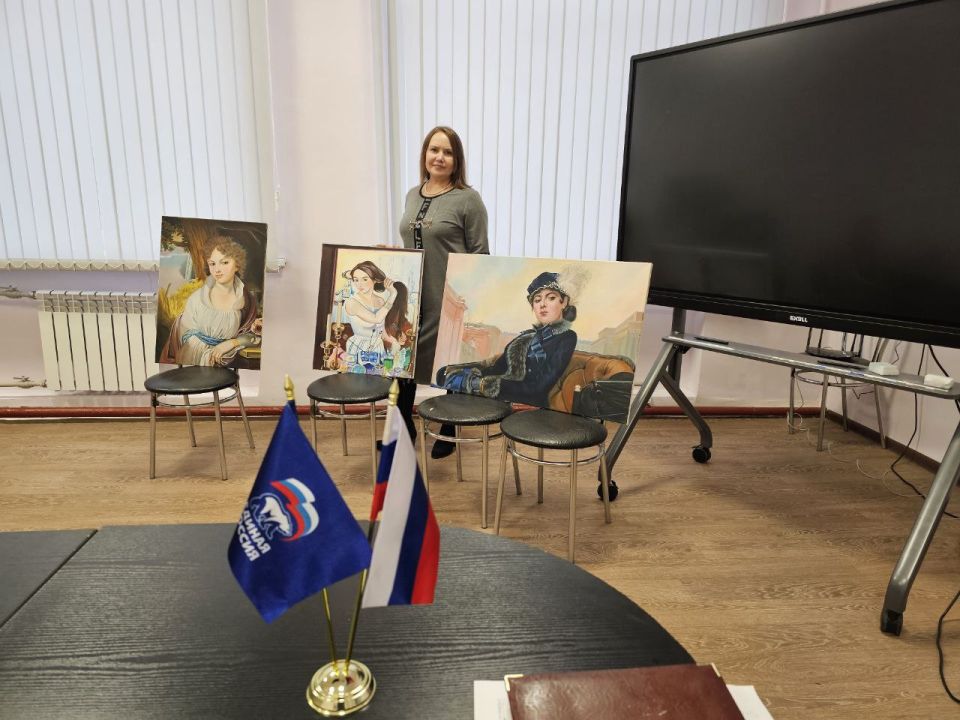 Встреча с прекрасным: художница Наталья Майборода поделилась секретами мастерства с учениками первой школы Ясиноватой! Встреча с прекрасным: художница Наталья Майборода поделилась секретами мастерства с учениками первой школы Ясиноватой!