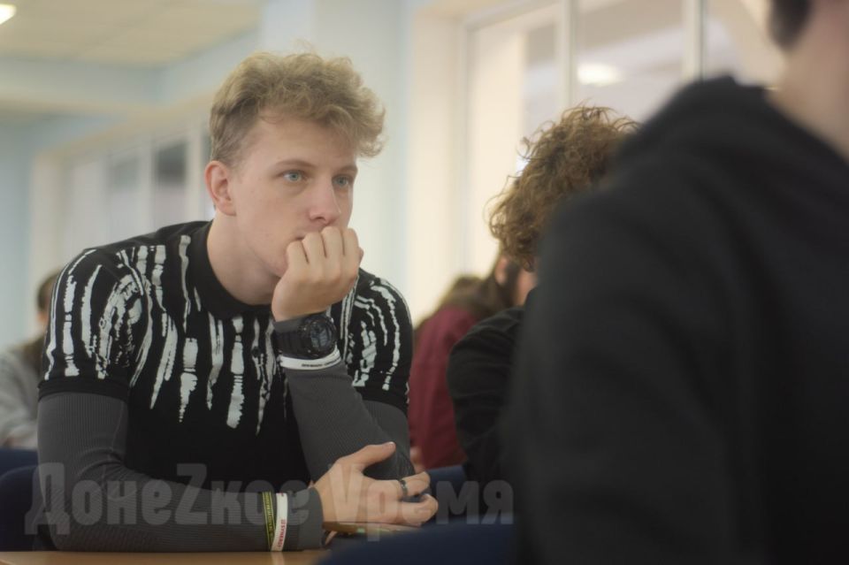 Добро всегда в моде: в ДонНАСА наградили самых активных волонтеров Добро.Центра Добро всегда в моде: в ДонНАСА наградили самых активных волонтеров Добро.Центра