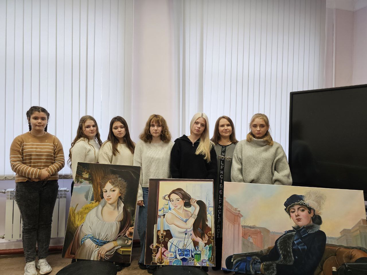 Встреча с прекрасным: художница Наталья Майборода поделилась секретами мастерства с учениками первой школы Ясиноватой!