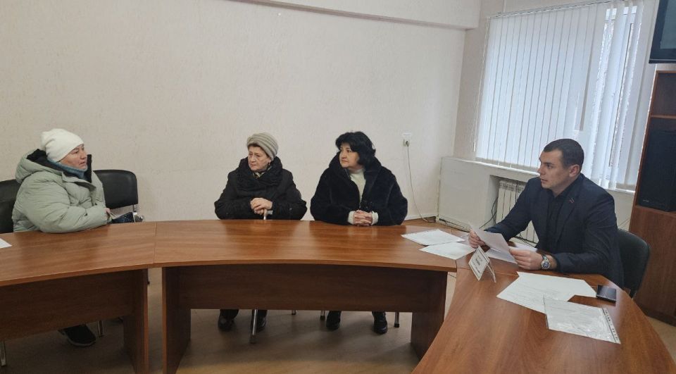 Решаем важные вопросы вместе: депутаты Народного Совета проводят приемы граждан Решаем важные вопросы вместе: депутаты Народного Совета проводят приемы граждан