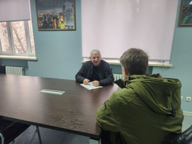 Роман Конев: 11 декабря 2025 года состоялся приём граждан депутатом Горловского городского совета Донецкой Народной Республики первого созыва Арменом Тамразяном