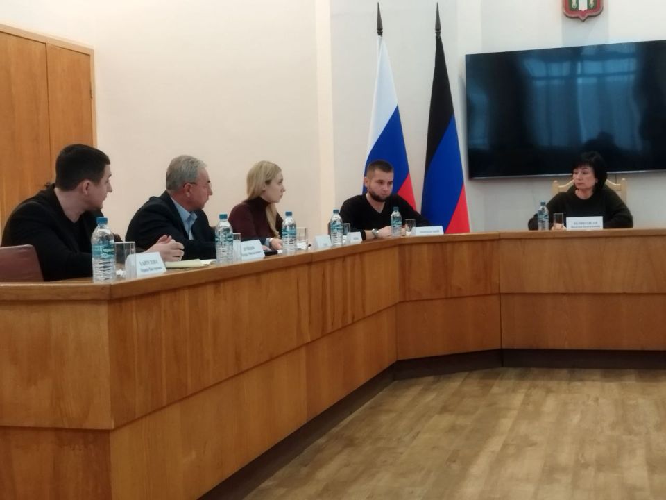 Наталья Великодная: Заседание штаба по здравоохранению: Обеспечение доступности и качества медицинской помощи Наталья Великодная: Заседание штаба по здравоохранению: Обеспечение доступности и качества медицинской помощи