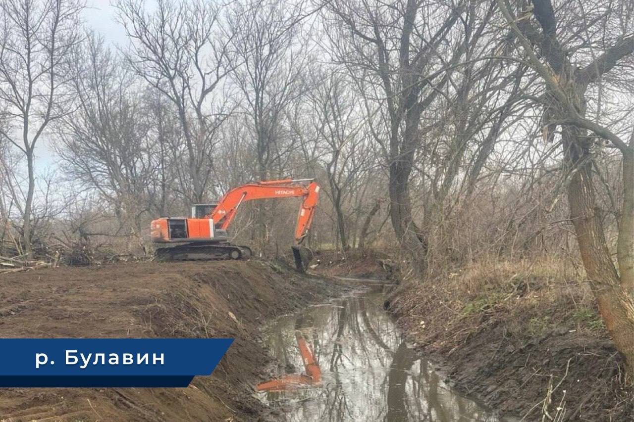 Более 23 километров рек расчистят в Донецкой Народной Республике Более 23 километров рек расчистят в Донецкой Народной Республике