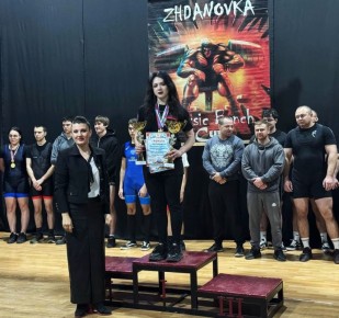 Юная спортсменка Ждановки победила в номинации «Лучший спортсмен года Шахтёрского муниципального округа»