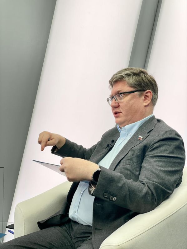 Дмитрий Плетень – в полуфинале программы «Публичная политика» Дмитрий Плетень – в полуфинале программы «Публичная политика»