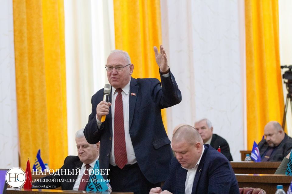 Андрей Чертков: Продолжаем укреплять взаимодействие с Народным Советом Андрей Чертков: Продолжаем укреплять взаимодействие с Народным Советом