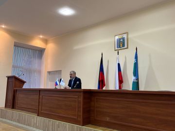 В Мангушском округе состоялось еженедельное совещание