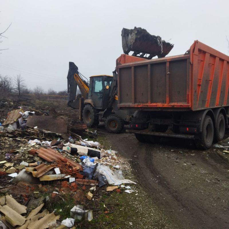 В Кировском ликвидируют стихийные свалки В Кировском ликвидируют стихийные свалки