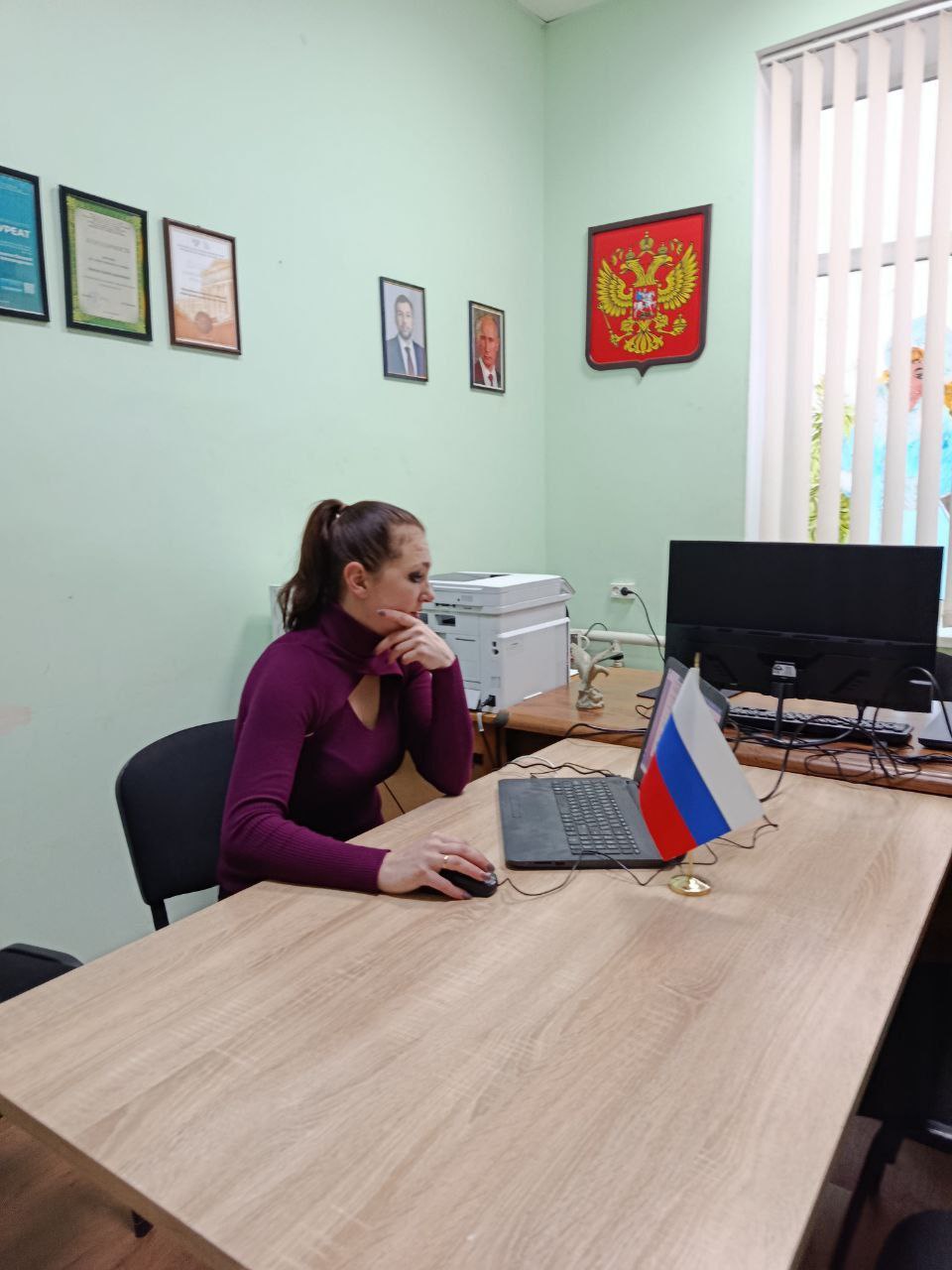 12 декабря, в День Конституции Российской Федерации, сотрудники МБУ "Новотроицкий ДК "Горняк" приняли участие во Всероссийском тесте на знание Конституции РФ, продемонстрировав свою гражданскую позицию и стремление к... 12 декабря, в День Конституции Российской Федерации, сотрудники МБУ "Новотроицкий ДК "Горняк" приняли участие во Всероссийском тесте на знание Конституции РФ, продемонстрировав свою гражданскую позицию и стремление к...