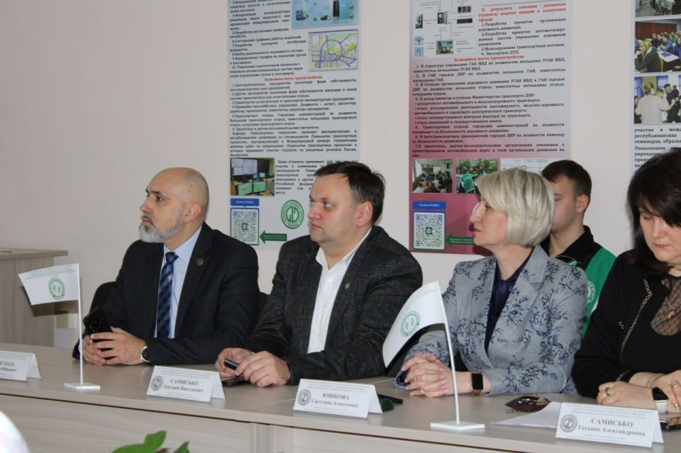 ���� ���������: � �������� ���������� ������������� ��������� �������� ������ ������