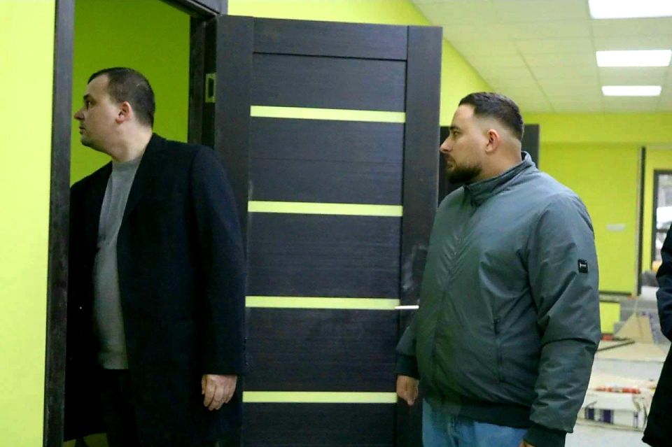 Вскоре здесь засияют новые идеи Вскоре здесь засияют новые идеи