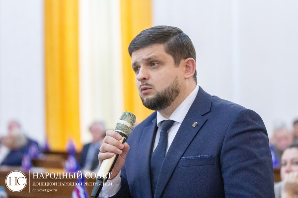 Константин Кузьмин: В Народном Совете состоялся правительственный час Константин Кузьмин: В Народном Совете состоялся правительственный час