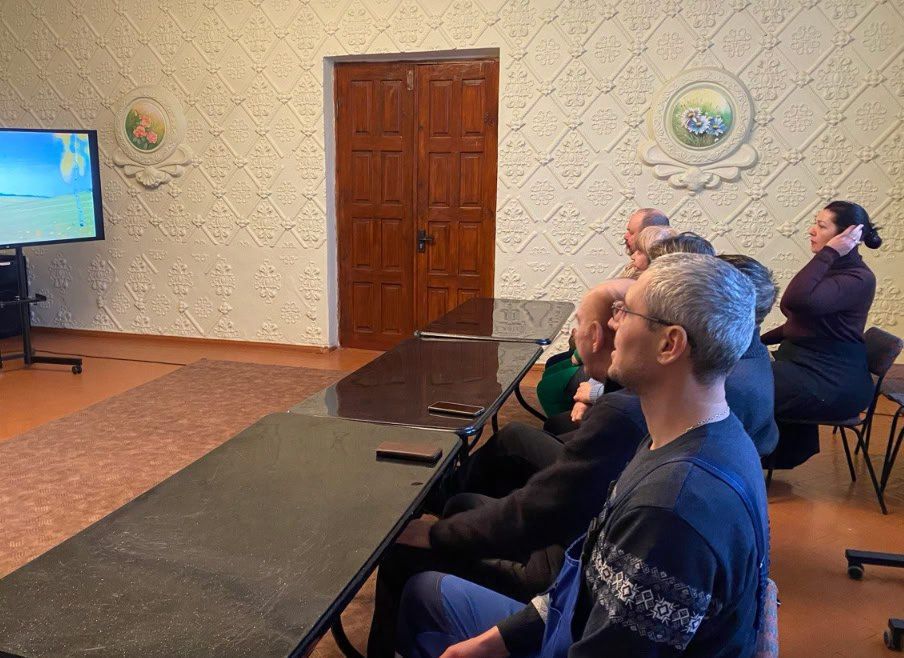 Иван Приходько: В Калининском районе Горловки прошло мероприятие в честь празднования Дня Конституции Российской Федерации Иван Приходько: В Калининском районе Горловки прошло мероприятие в честь празднования Дня Конституции Российской Федерации
