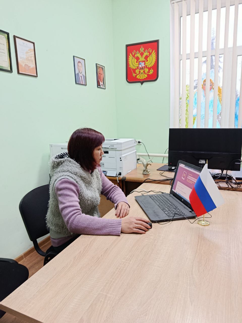 12 декабря, в День Конституции Российской Федерации, сотрудники МБУ "Новотроицкий ДК "Горняк" приняли участие во Всероссийском тесте на знание Конституции РФ, продемонстрировав свою гражданскую позицию и стремление к... 12 декабря, в День Конституции Российской Федерации, сотрудники МБУ "Новотроицкий ДК "Горняк" приняли участие во Всероссийском тесте на знание Конституции РФ, продемонстрировав свою гражданскую позицию и стремление к...