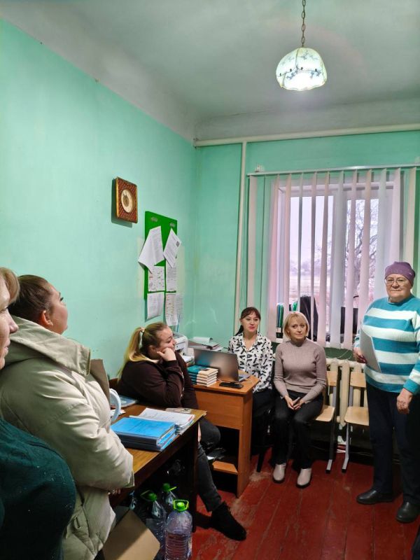 Денис Зубов: 12 декабря в селе Зеленое городского округа Иловайск прошло учредительное собрание граждан по вопросу создания территориального общественного самоуправления "ЗЕЛЕНОЕ", принятия Устава ТОС, а также избраниия... Денис Зубов: 12 декабря в селе Зеленое городского округа Иловайск прошло учредительное собрание граждан по вопросу создания территориального общественного самоуправления "ЗЕЛЕНОЕ", принятия Устава ТОС, а также избраниия...
