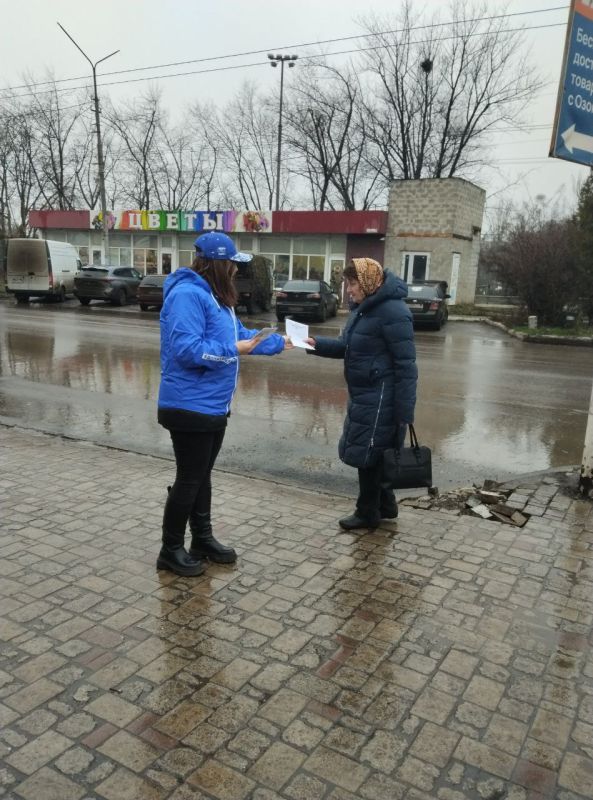 Александр Подгорный: Ежегодно 12 декабря в России отмечается одна из ключевых дат в истории страны - День Конституции Российской Федерации Александр Подгорный: Ежегодно 12 декабря в России отмечается одна из ключевых дат в истории страны - День Конституции Российской Федерации