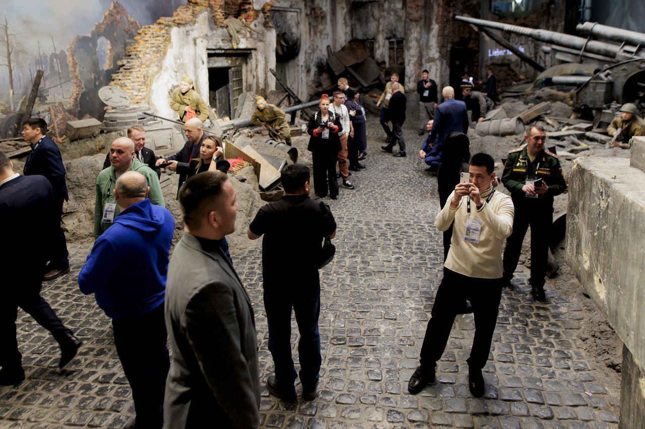 В последний день Форума ветеранов специальной военной операции «Вместе победим» гостей ждала насыщенная культурная программа В последний день Форума ветеранов специальной военной операции «Вместе победим» гостей ждала насыщенная культурная программа