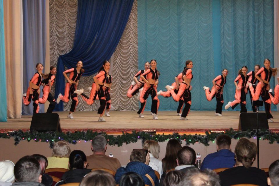 #ЕРДНР #ЕРМакеевка #ЕР80 #ВотТакЧудоИзЧудес #ЕРДНР #ЕРМакеевка #ЕР80 #ВотТакЧудоИзЧудес
