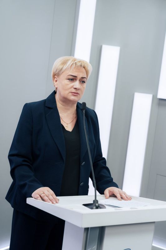 Юлия Крюкова стала полуфиналистом партийного конкурса «Публичная политика» в Высшей партийной школе Единой России Юлия Крюкова стала полуфиналистом партийного конкурса «Публичная политика» в Высшей партийной школе Единой России