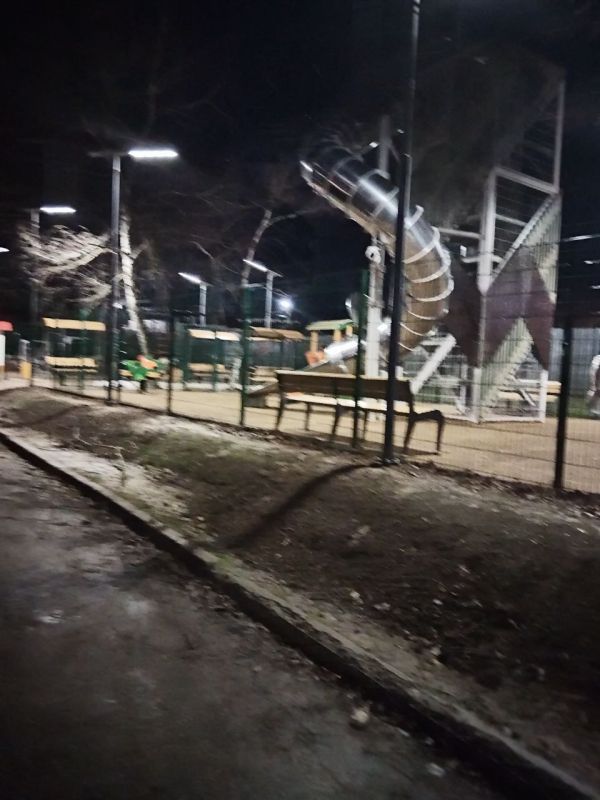 Наталья Великодная: В Тельманово завершается благоустройство дворовой общественной территории по адресу улица Первомайская, 148 Наталья Великодная: В Тельманово завершается благоустройство дворовой общественной территории по адресу улица Первомайская, 148