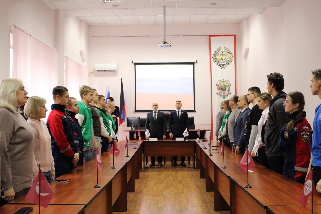 Подписали соглашение с Автомобильно-дорожным институтом ДонНТУ Подписали соглашение с Автомобильно-дорожным институтом ДонНТУ