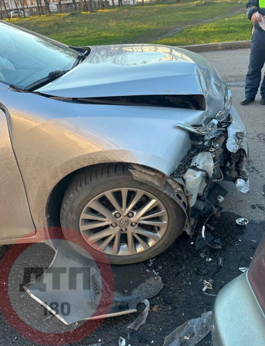 ДТП произошло на Ул.Куприна в Мариуполе ДТП произошло на Ул.Куприна в Мариуполе