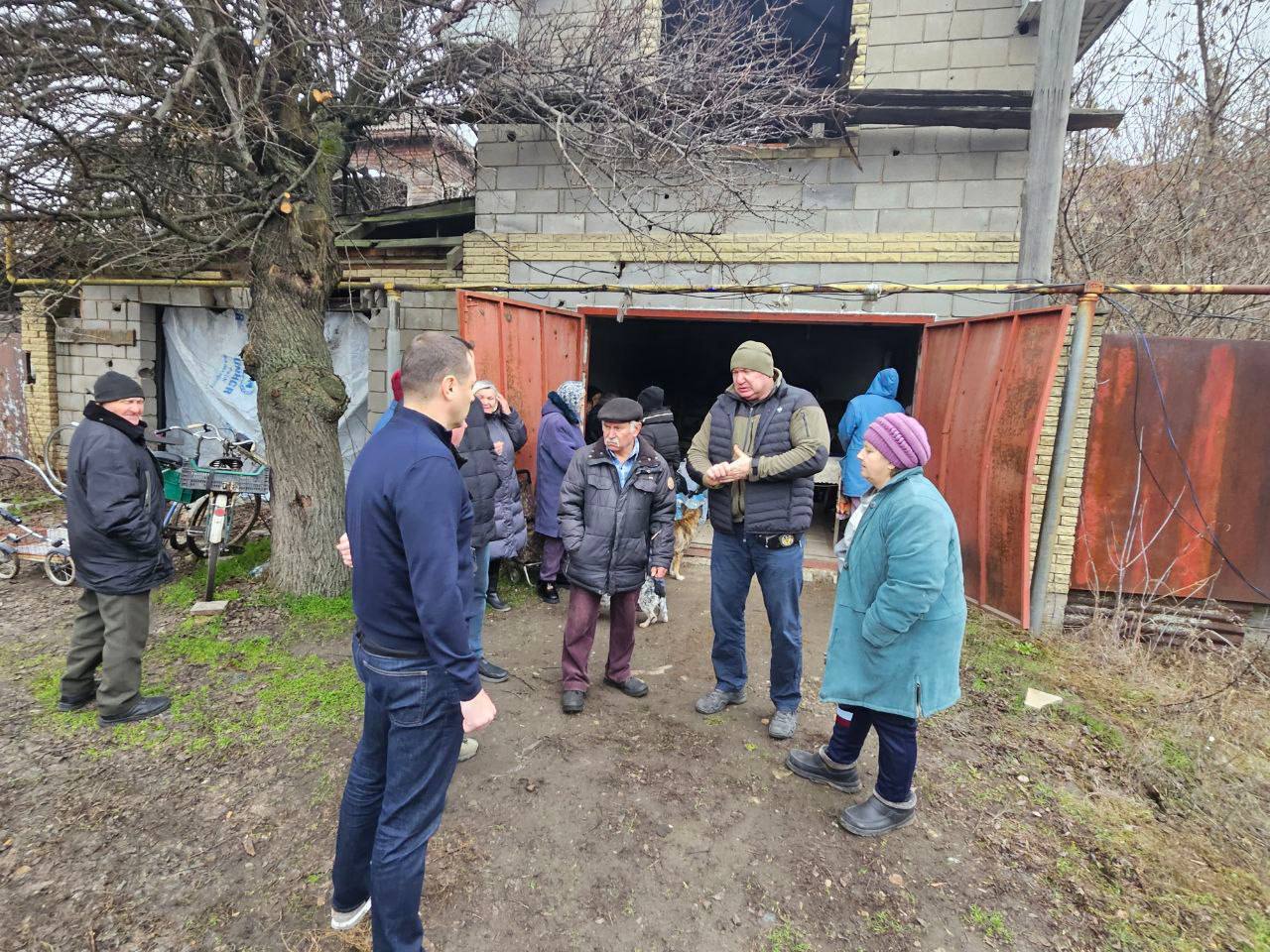 Встреча с жителями Веселого: проблемы уличного освещения и газификации Встреча с жителями Веселого: проблемы уличного освещения и газификации