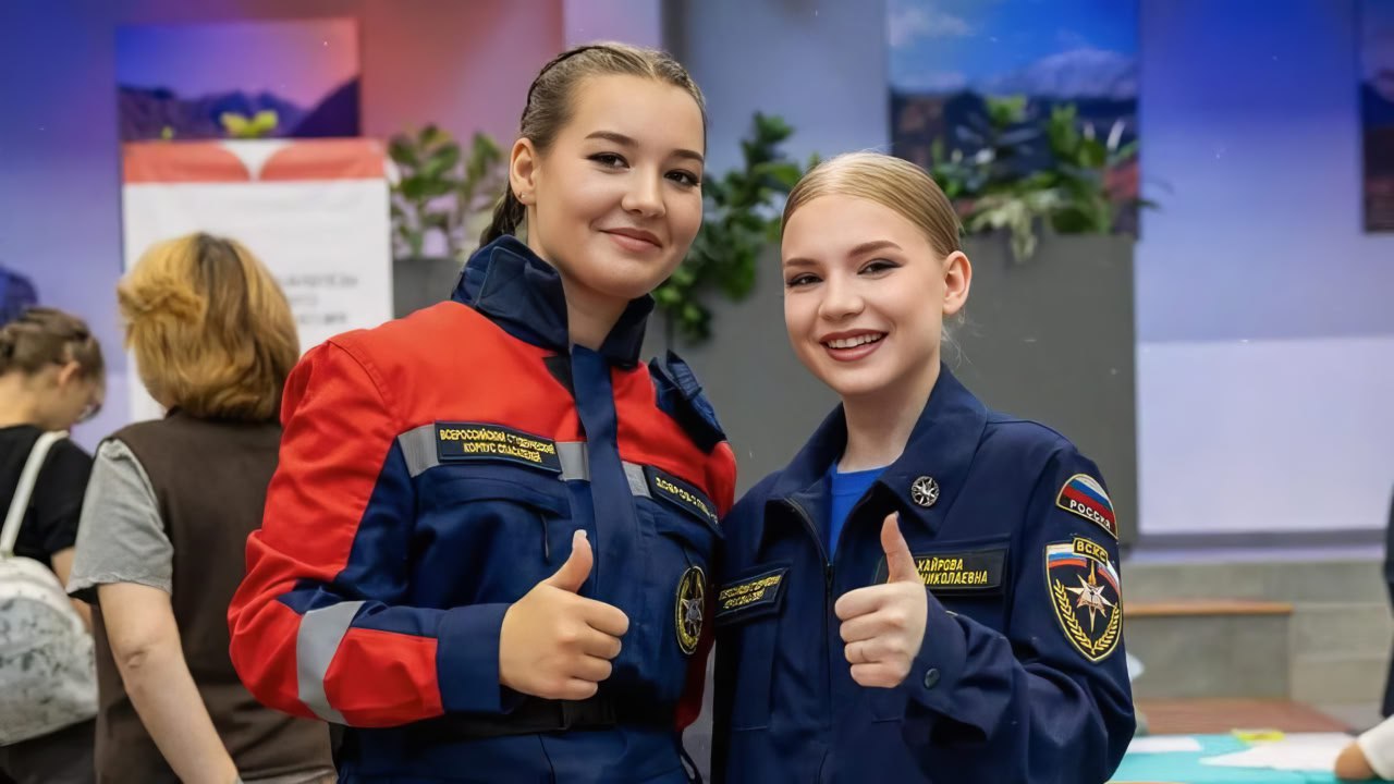 Уроженка из Ждановки изучает в СВГУ иностранные языки Уроженка из Ждановки изучает в СВГУ иностранные языки