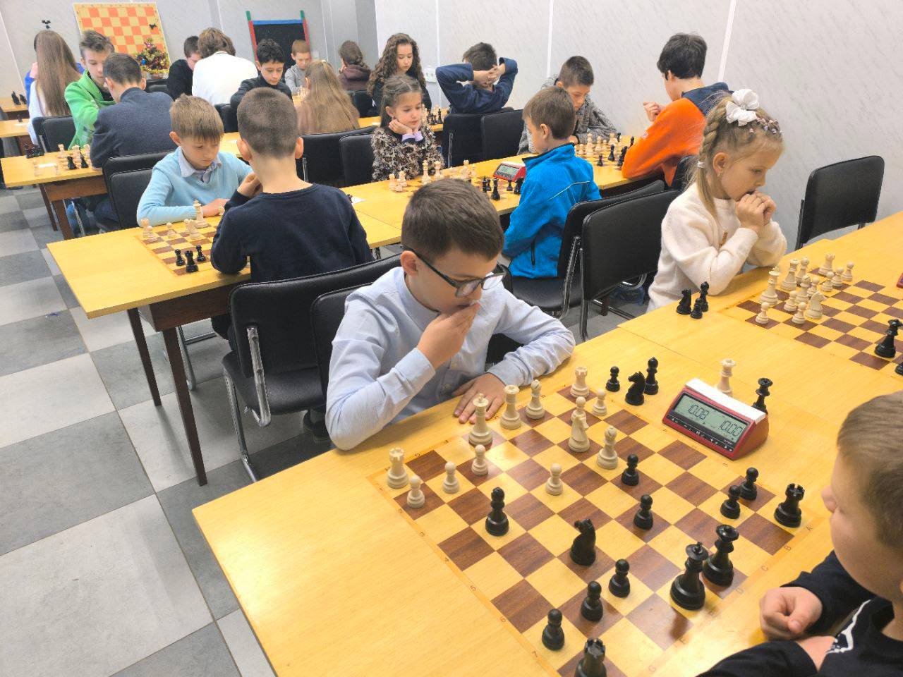 В Донецке прошел финал республиканских соревнований по шахматам В Донецке прошел финал республиканских соревнований по шахматам