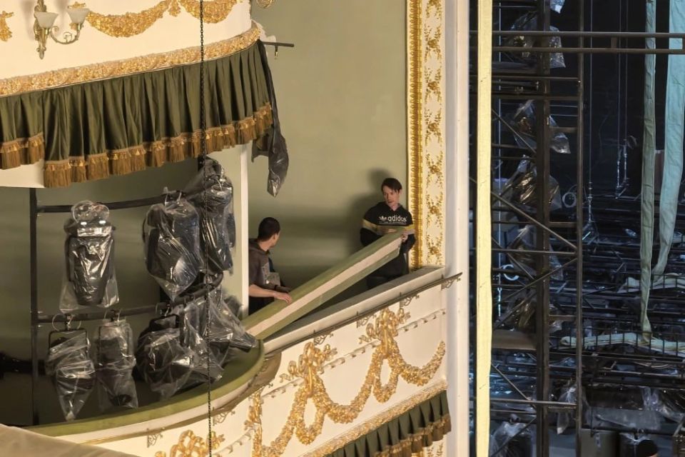 В Мариуполе завершается восстановление драмтеатра В Мариуполе завершается восстановление драмтеатра