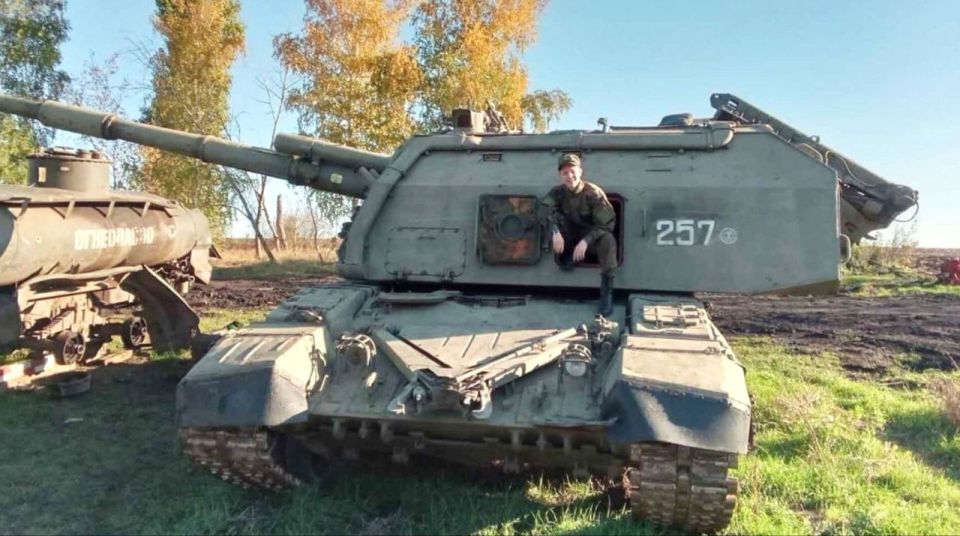 В театр военных действий - со сцены В театр военных действий - со сцены