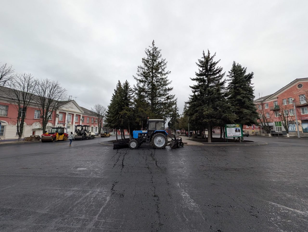 Работы Забайкальского края в Комсомольском проинспектировал глава Старобешевского округа Работы Забайкальского края в Комсомольском проинспектировал глава Старобешевского округа