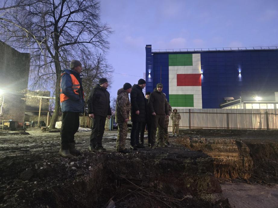 Глава Хабаровского края проконтролировал работу на стройплощадке площадке ФСК «Локомотив» в Дебальцево Глава Хабаровского края проконтролировал работу на стройплощадке площадке ФСК «Локомотив» в Дебальцево