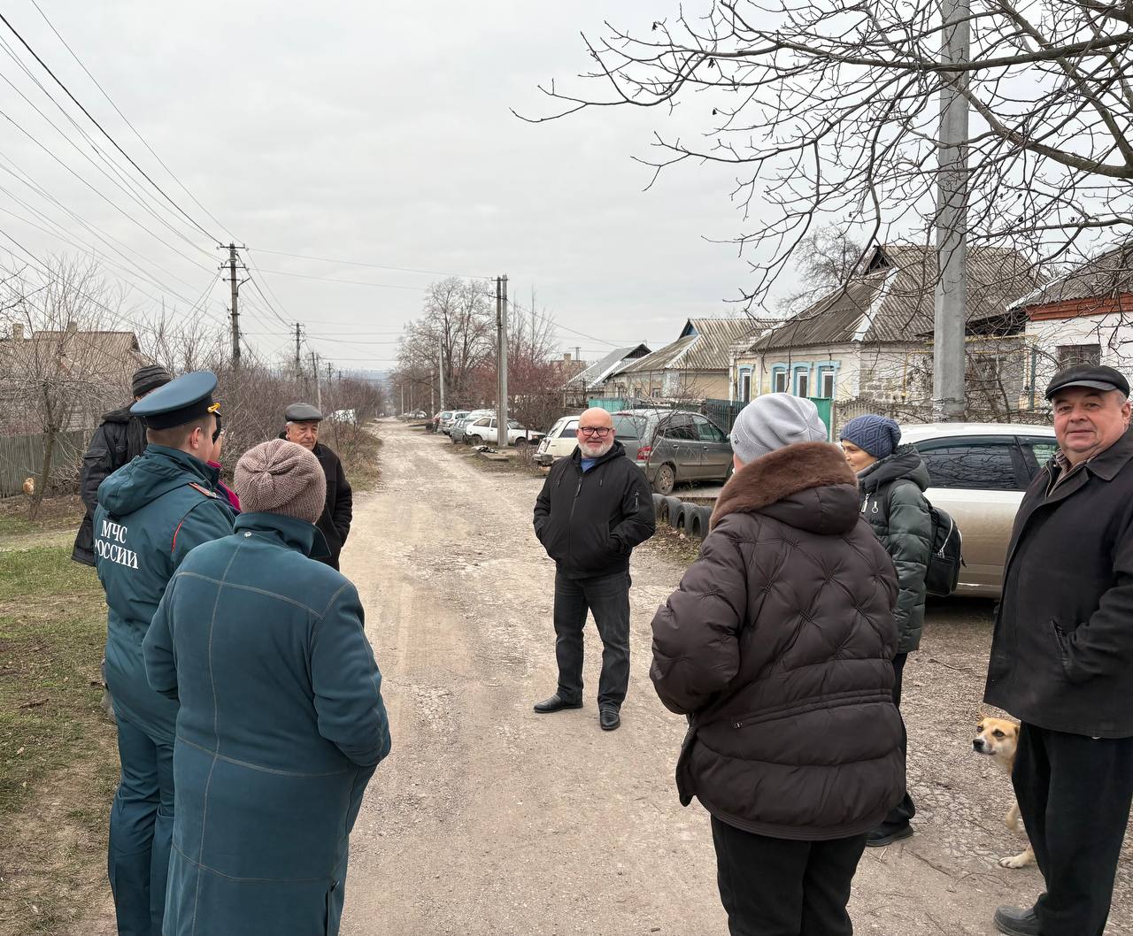 По поручению Главы ДНР Дениса Пушилин 15.12.2025 по адресу: г. Донецк, ул. Шелгунова, 55 состоялась встреча с жителями, на которой присутствовали первый заместитель руководителя Управы Ленинского внутригородского района... По поручению Главы ДНР Дениса Пушилин 15.12.2025 по адресу: г. Донецк, ул. Шелгунова, 55 состоялась встреча с жителями, на которой присутствовали первый заместитель руководителя Управы Ленинского внутригородского района...