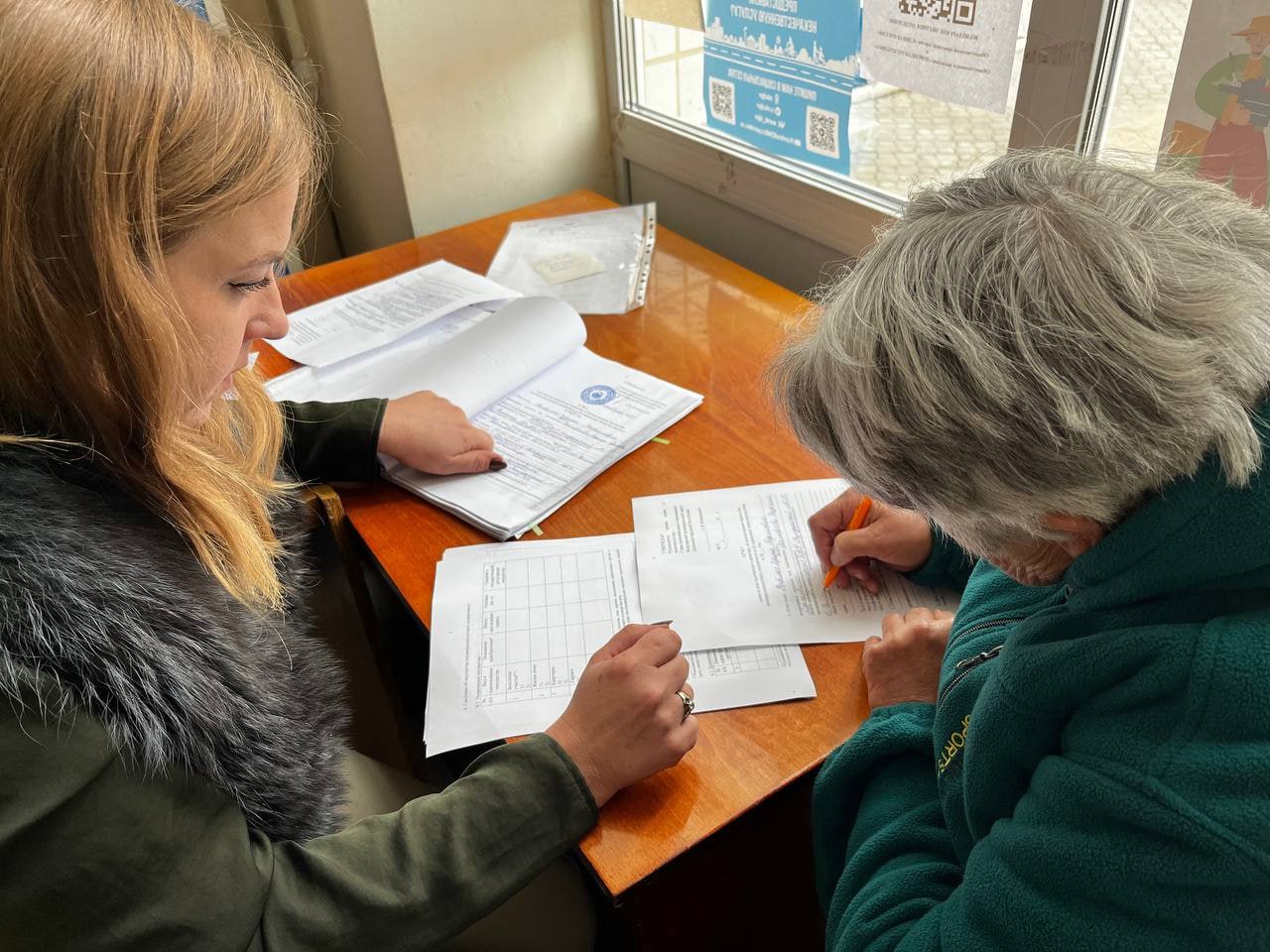 Замещающие семьи Володарского округа стали еще более юридически подкованными Замещающие семьи Володарского округа стали еще более юридически подкованными