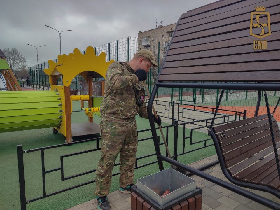 Игорь Лызов: В Амвросиевском муниципальном округе реализуется национальный проект «Молодежь и дети» Игорь Лызов: В Амвросиевском муниципальном округе реализуется национальный проект «Молодежь и дети»