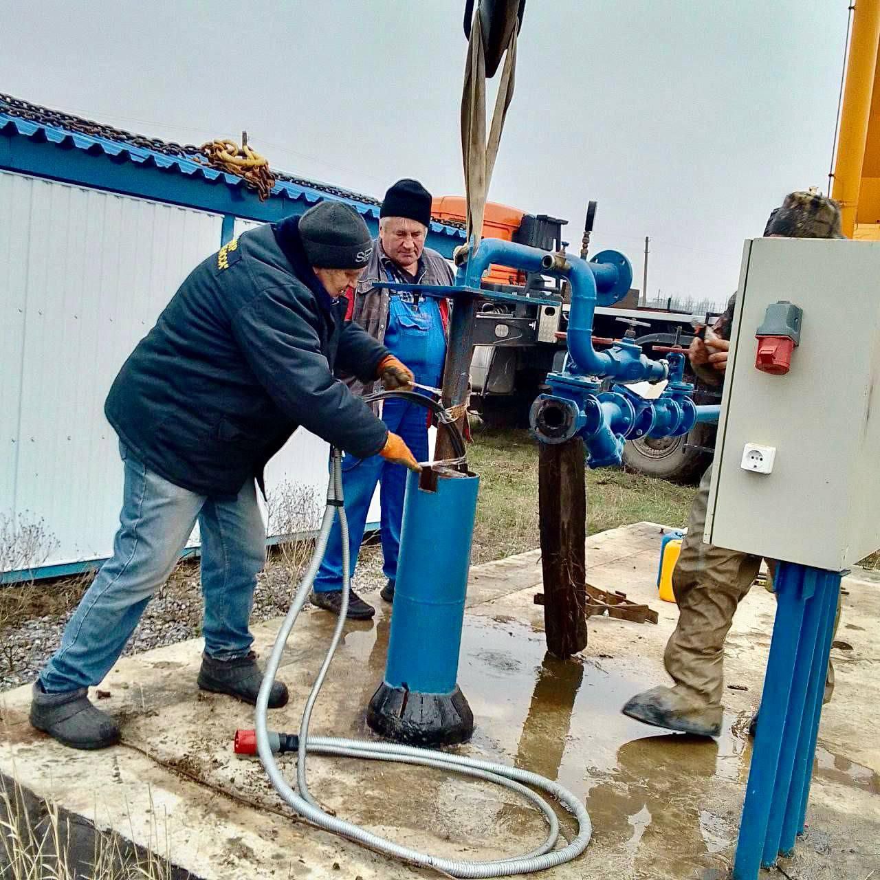 Василий Овчаров: Во исполнение поручений Главы ДНР Дениса Пушилина с целью рационального использования воды и недопущения потерь на сетях водоснабжения в связи с аварийными ситуациями специалисты Мособлводоканала установили... Василий Овчаров: Во исполнение поручений Главы ДНР Дениса Пушилина с целью рационального использования воды и недопущения потерь на сетях водоснабжения в связи с аварийными ситуациями специалисты Мособлводоканала установили...