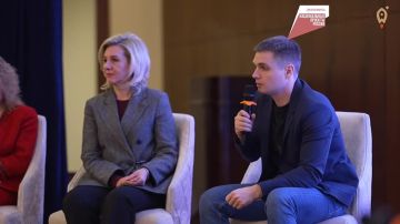 На полях форума «Развитие женского и социального предпринимательства. Мой бизнес. Про бизнес по-женски» состоялась оживлённая панельная дискуссия, посвящённая роли женщин в бизнесе и социальном предпринимательстве