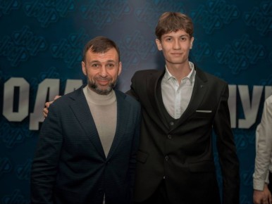 Студенты Шахтерского колледжа кино и телевидения им. Ханжонкова – часть молодёжного актива ДНР