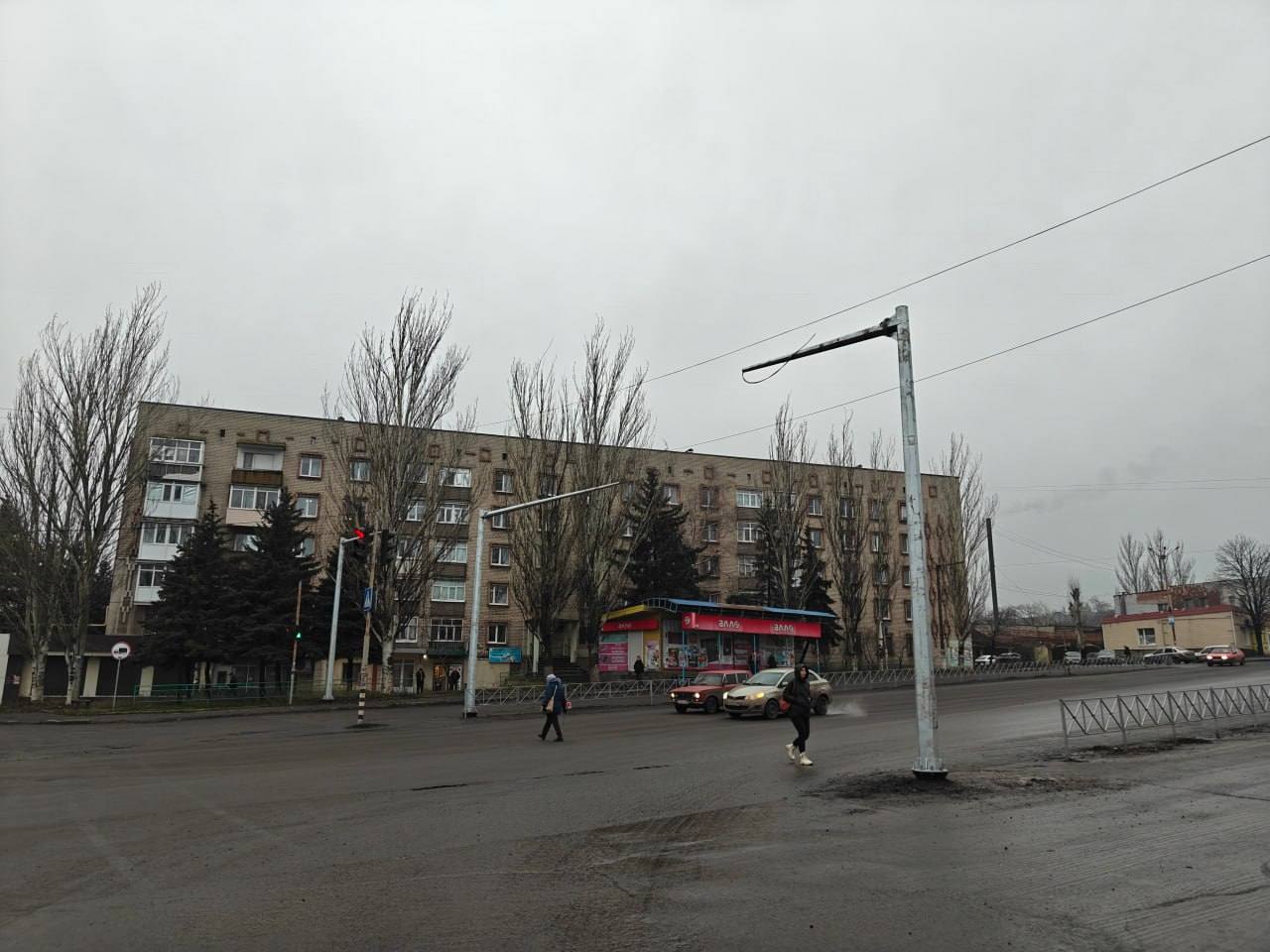 Народная программа в действии: в Снежном модернизируют улично-дорожную инфраструктуру Народная программа в действии: в Снежном модернизируют улично-дорожную инфраструктуру