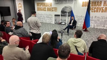 Денис Пушилин: Журналистам из Сербии, Италии, США, Словении, Пакистана, Турции, Бразилии, Индонезии ответил на вопросы о жизни в Донбассе — всегда приветствую желание своими глазами увидеть, что у нас на самом деле происходит