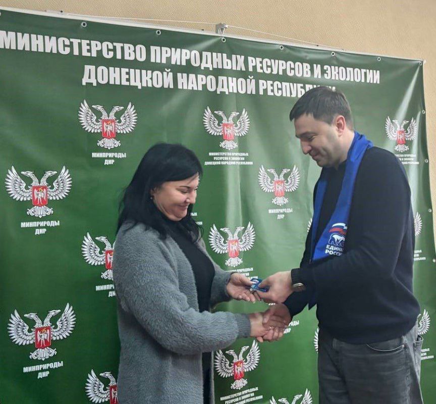 Сотрудники Минприроды ДНР провели совместную встречу с представителями Управы Ленинского внутригородского района г. Донецка Сотрудники Минприроды ДНР провели совместную встречу с представителями Управы Ленинского внутригородского района г. Донецка