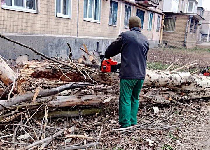 Иван Адамец: В Куйбышевском районе продолжаются плановые работы по благоустройству Иван Адамец: В Куйбышевском районе продолжаются плановые работы по благоустройству
